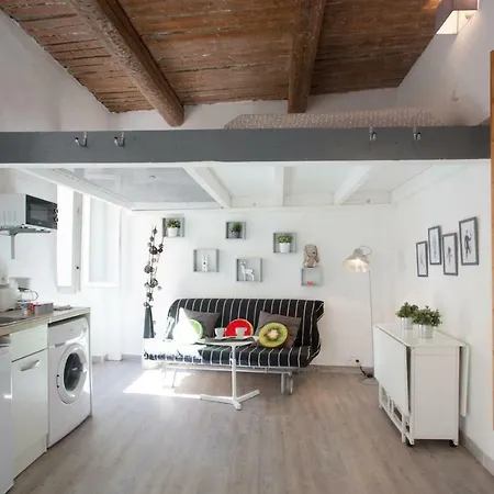 Gregbnb - Filet Suspendu ! - Parking Inclus - Climatise - Wifi -15Min Gare Toulon Exterior foto
